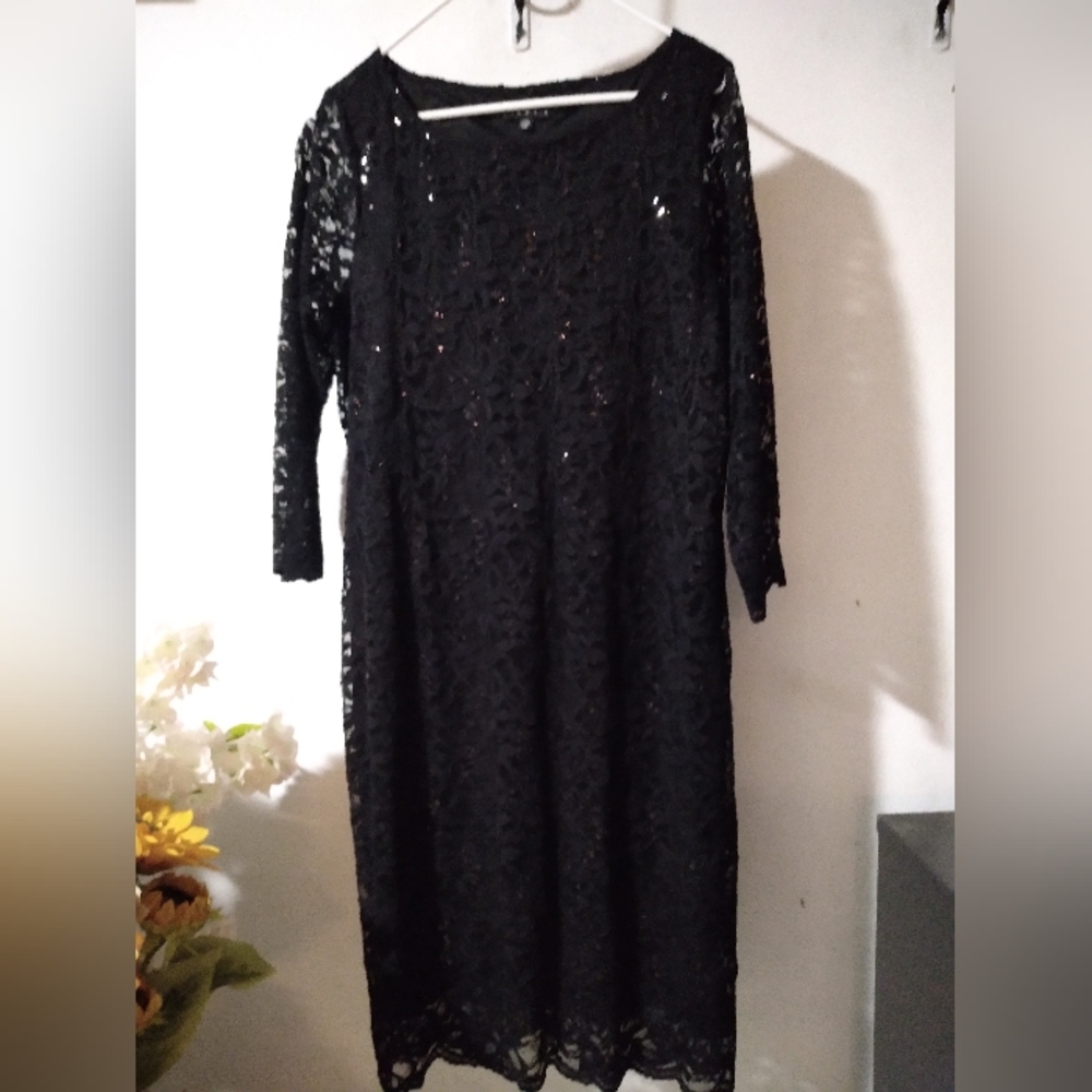 Elegant night dress.